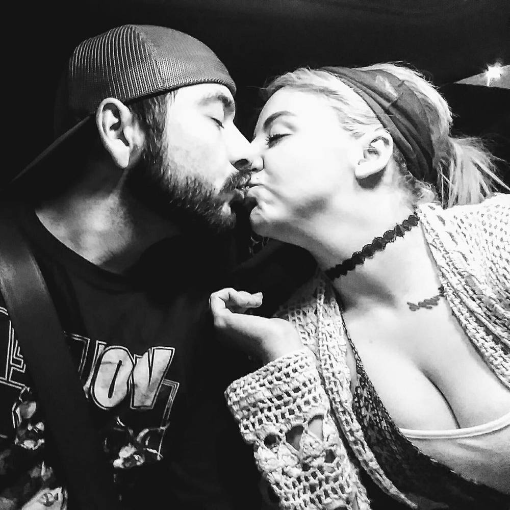 Meet your Posher, Alex